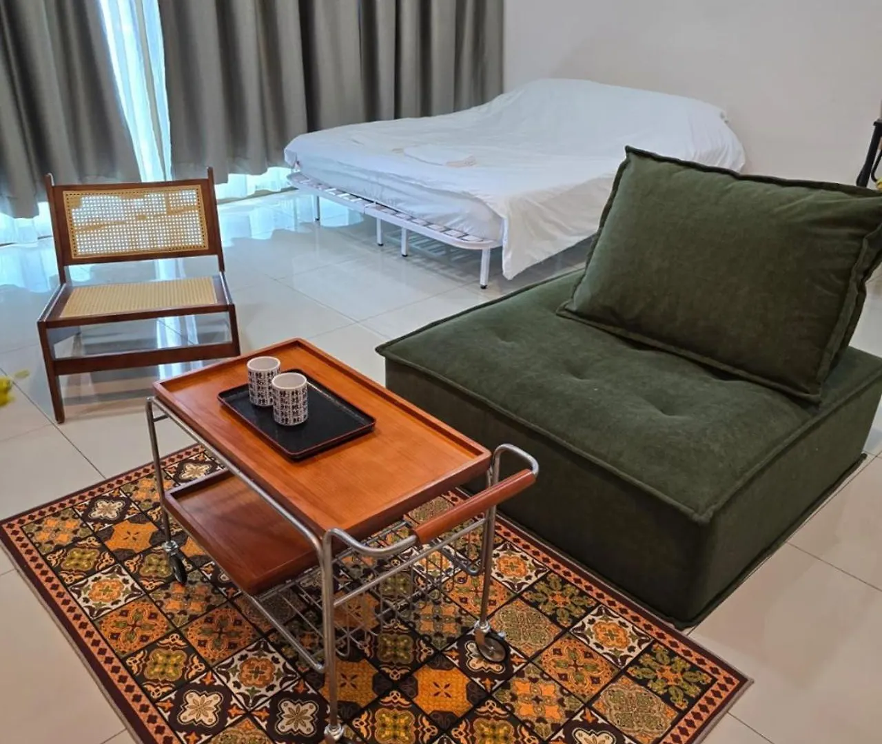 033 Palazio Apartment Vintage Style Studio Mount Austin Wifi & Netflix جوهر بهرو 0*,