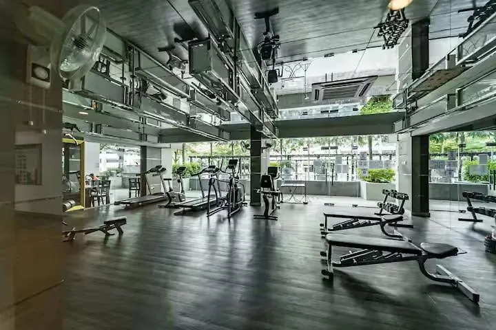 033 Palazio Apartment Vintage Style Studio Mount Austin Wifi & Netflix جوهر بهرو